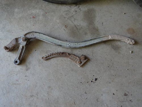 Property photo 19 - Personal Property Auction, Tractors, Dozer, Implements, Lawn & Garden, Tools, Antiques, Furniture & Household